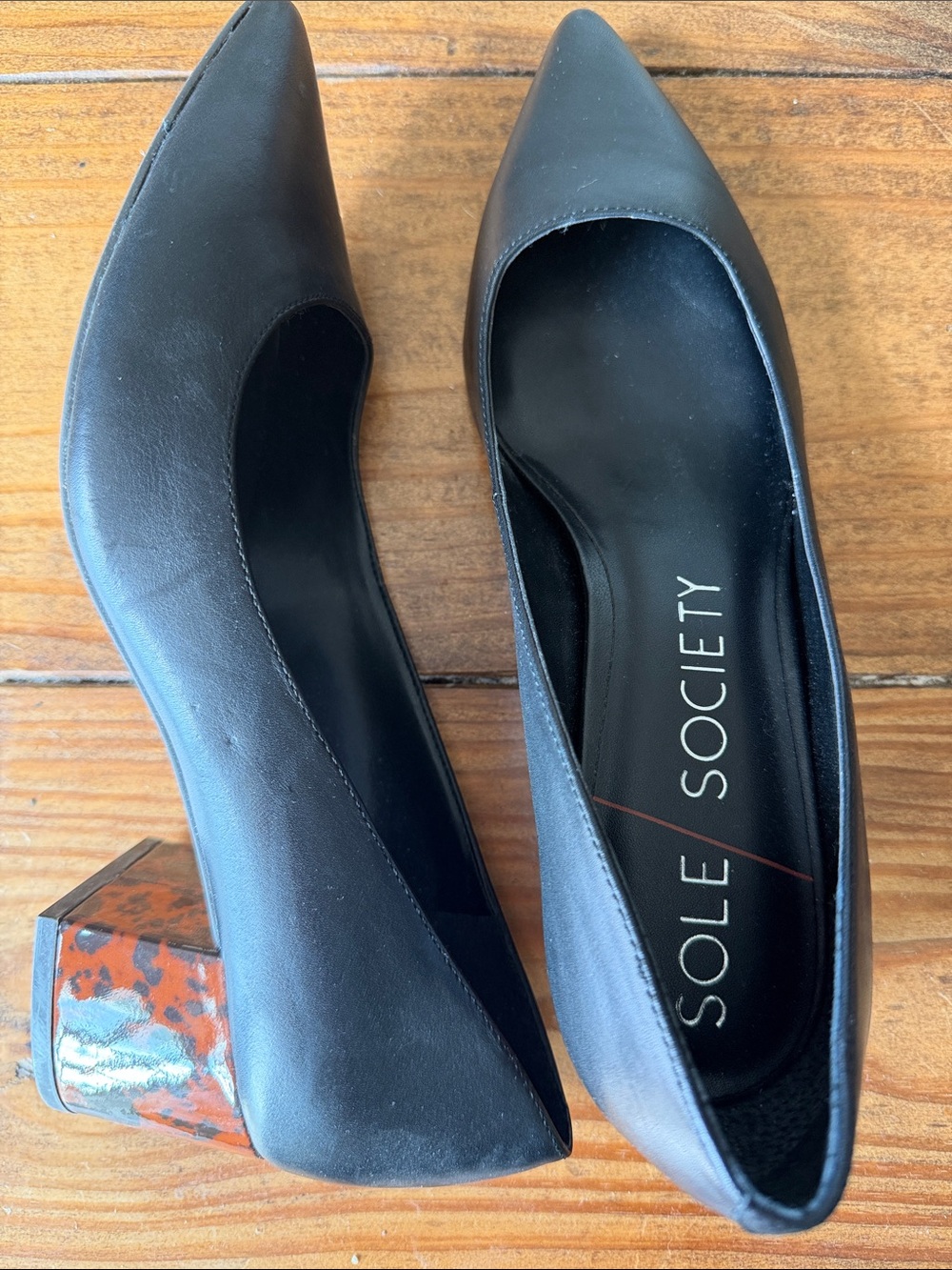 Sole Society Women's Black Pointed Toe Block Heel Pumps